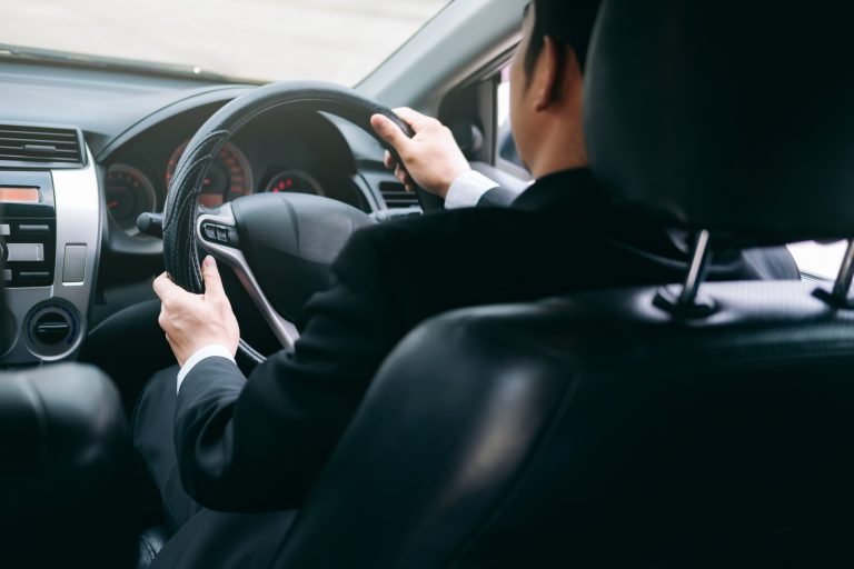 Bảng giá dịch vụ cho thuê lái xe